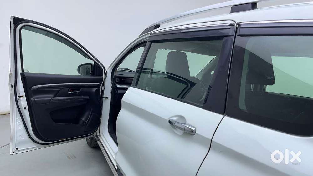 Maruti Suzuki Xl6 1.5 Alpha At, 2022, Petrol
