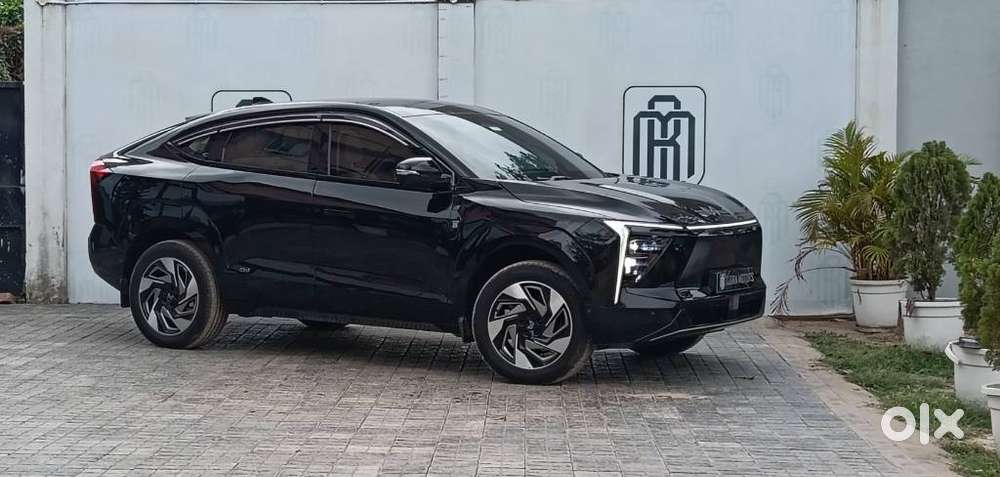 Mahindra Xev 9e Pack Three (top Model), 2025, Electric