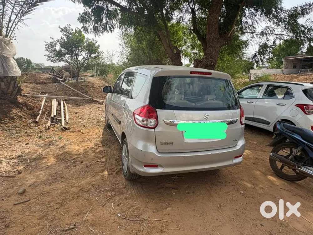 Maruti Suzuki Ertiga 2018 Variant Vxi