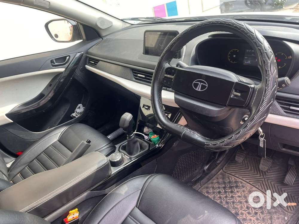 Tata Nexon Petrol 2024