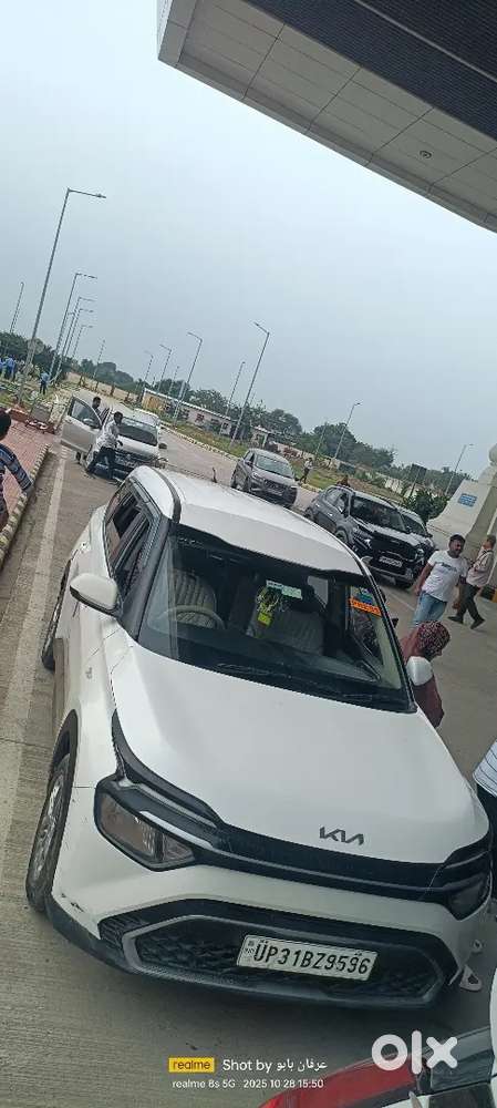 Kia Carens 2023 Petrol Good Condition