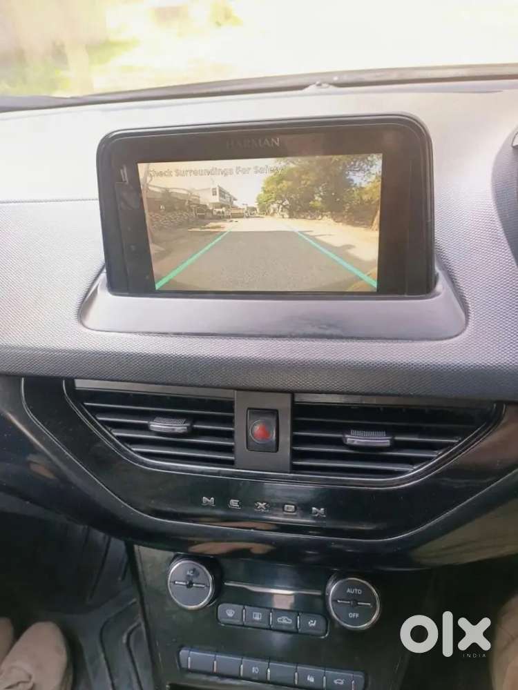 Tata Nexon Top Model With Sunroof