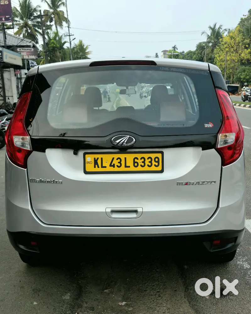 Mahindra Marazzo 2019 Diesel 200000 Km Driven
