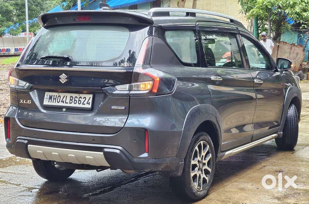 Maruti Suzuki Xl6 1.5 Alpha Plus At, 2022, Petrol