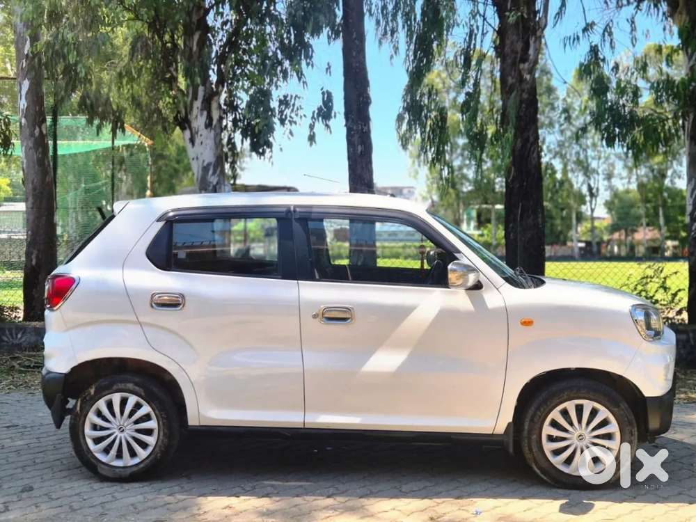 Maruti Suzuki S-presso Vxi Opt, 2021, Petrol