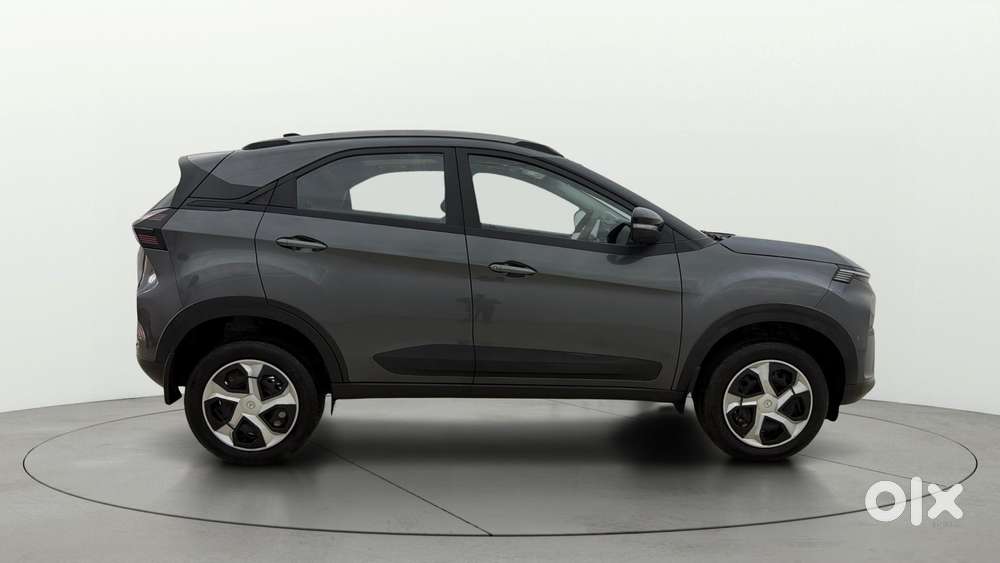 Tata Nexon Pure (s) 1.2 Petrol 6amt, 2025, Petrol