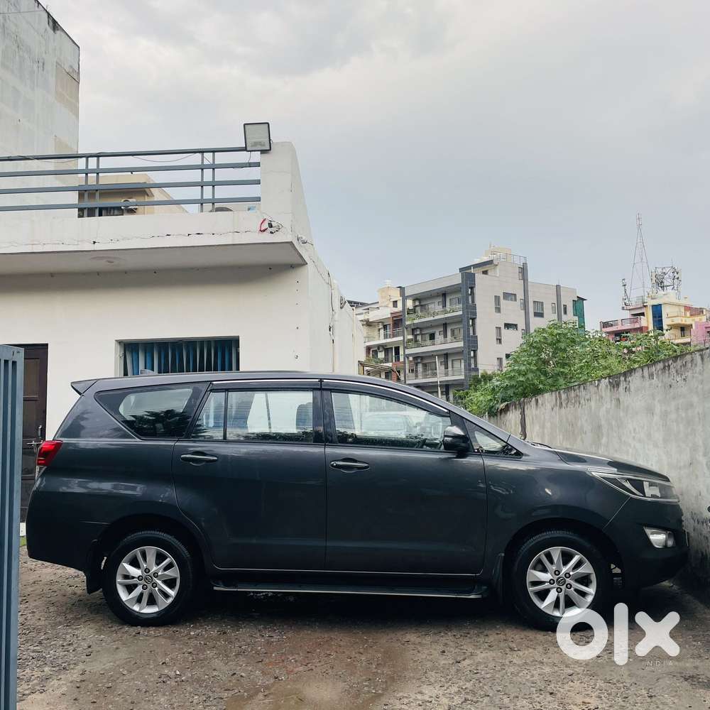 Toyota Innova Crysta 2.7 Gx At, 2019, Petrol