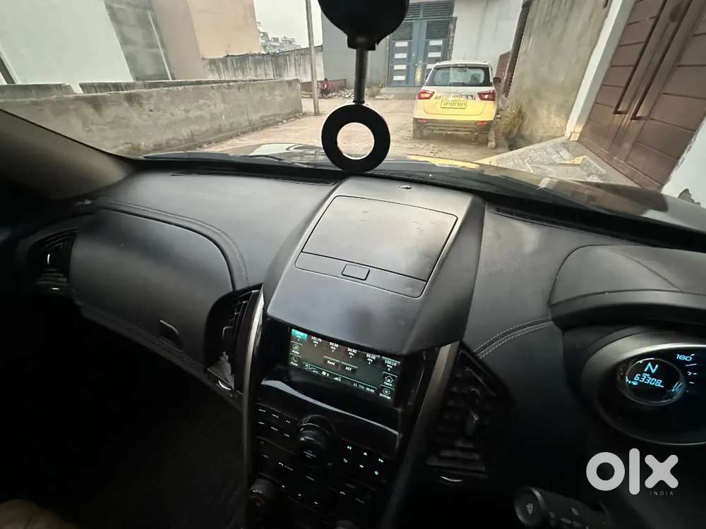 Mahindra Xuv500 2019 Diesel 66000 Km Driven