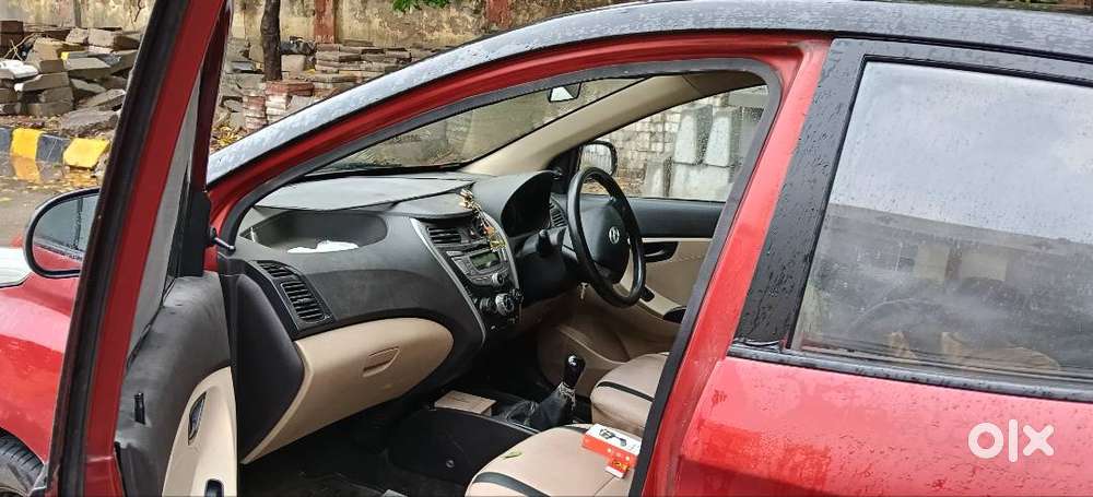 Red Eon With Best Mileage And Cng Fitted