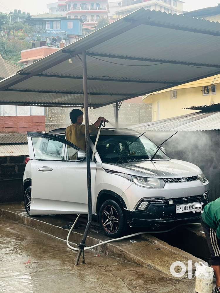 Mahindra Kuv Petrol 2016
