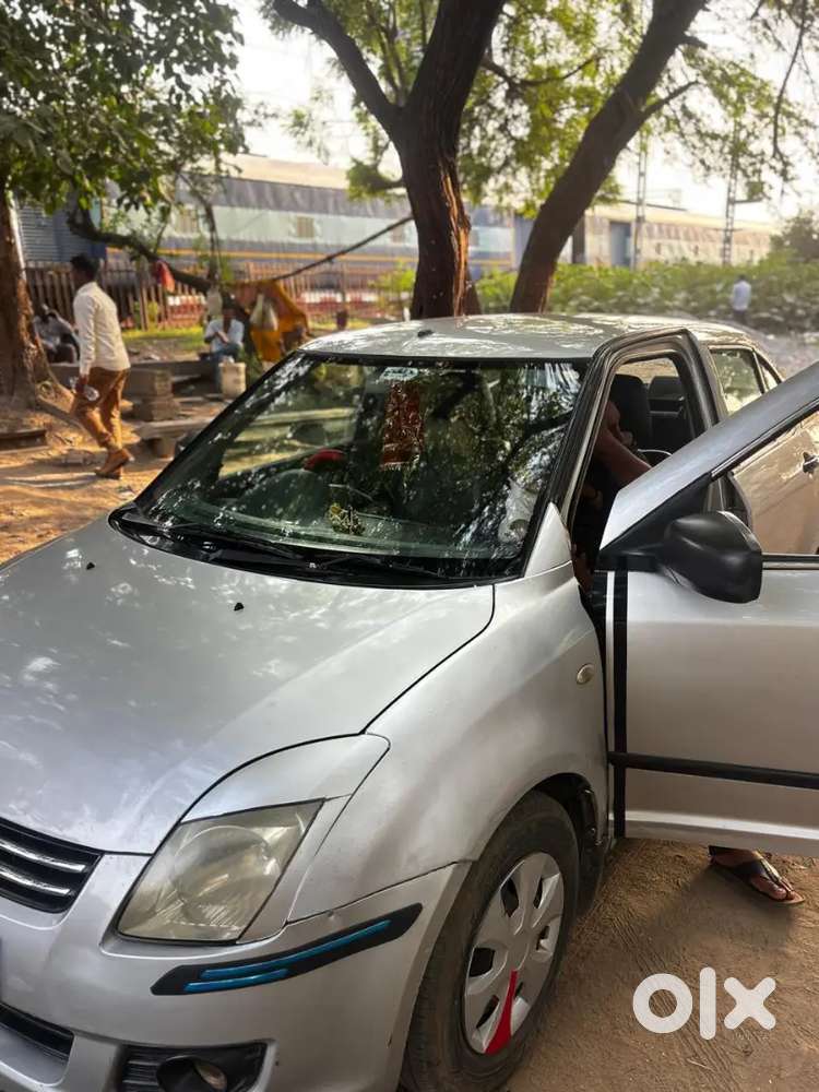 Maruti Suzuki Swift Dzire 2011 Petrol 80000 Km Driven