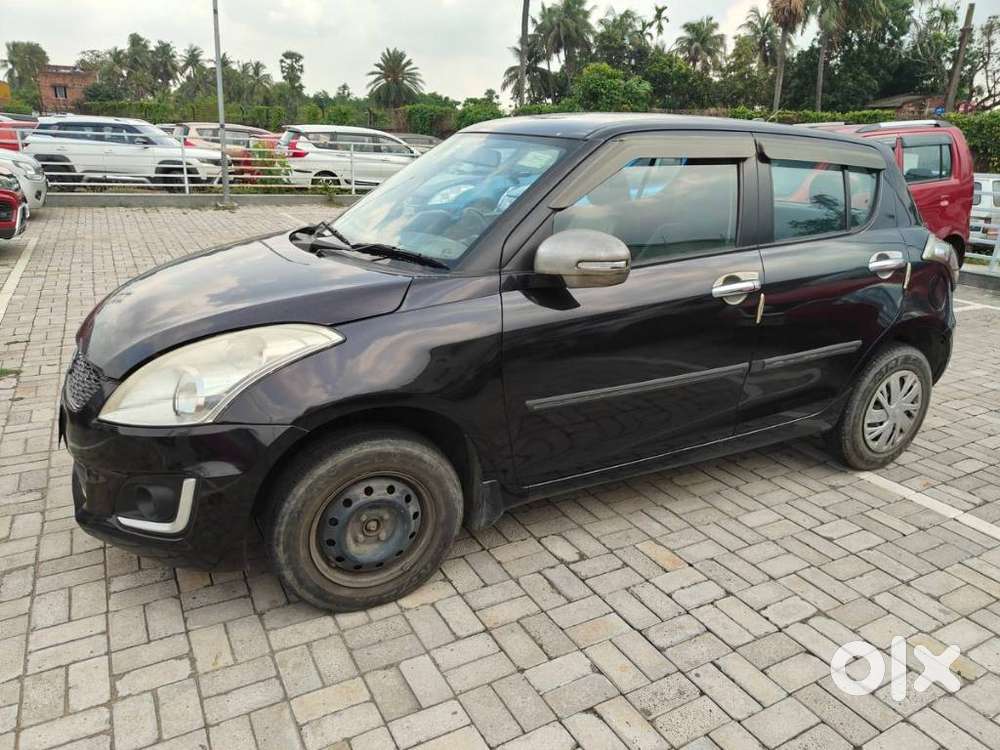 Maruti Suzuki Swift Vxi Optional, 2017, Petrol