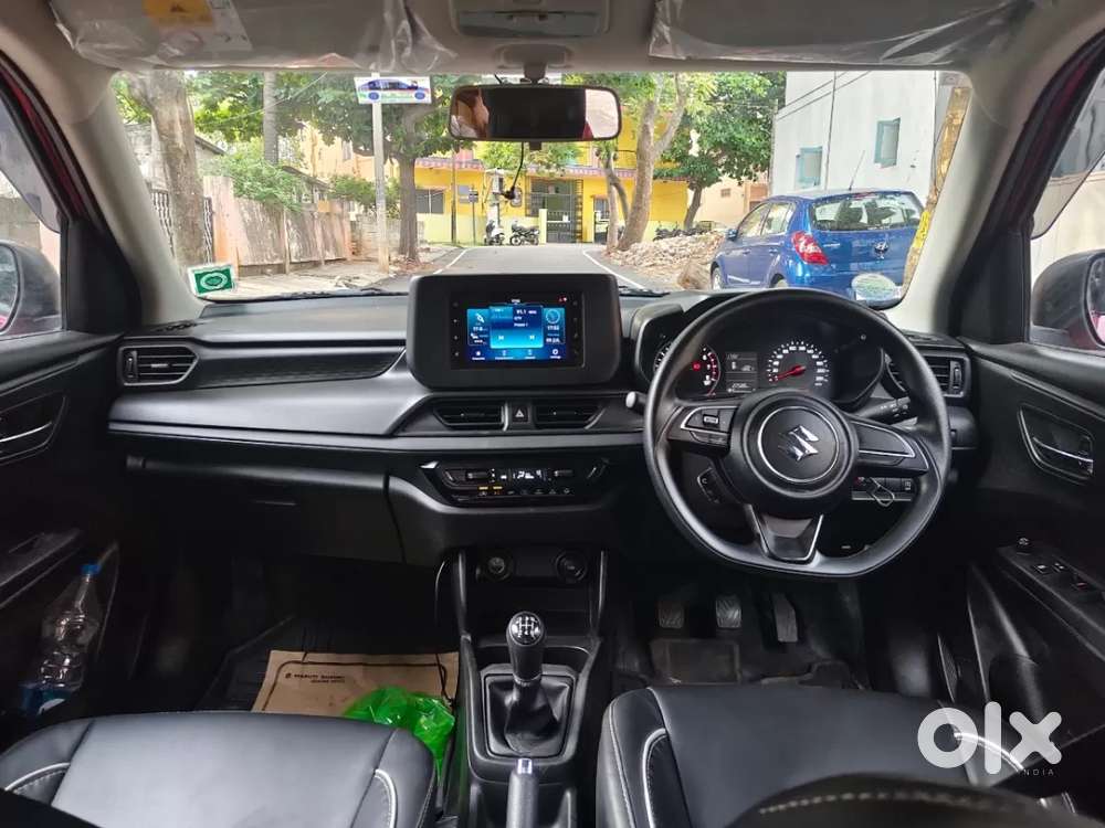 Maruti Suzuki Swift Vxi, 2025, Petrol