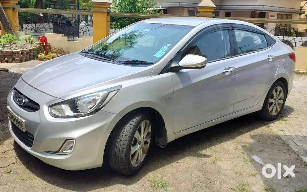 Hyundai Verna 1.6 Sx 2011