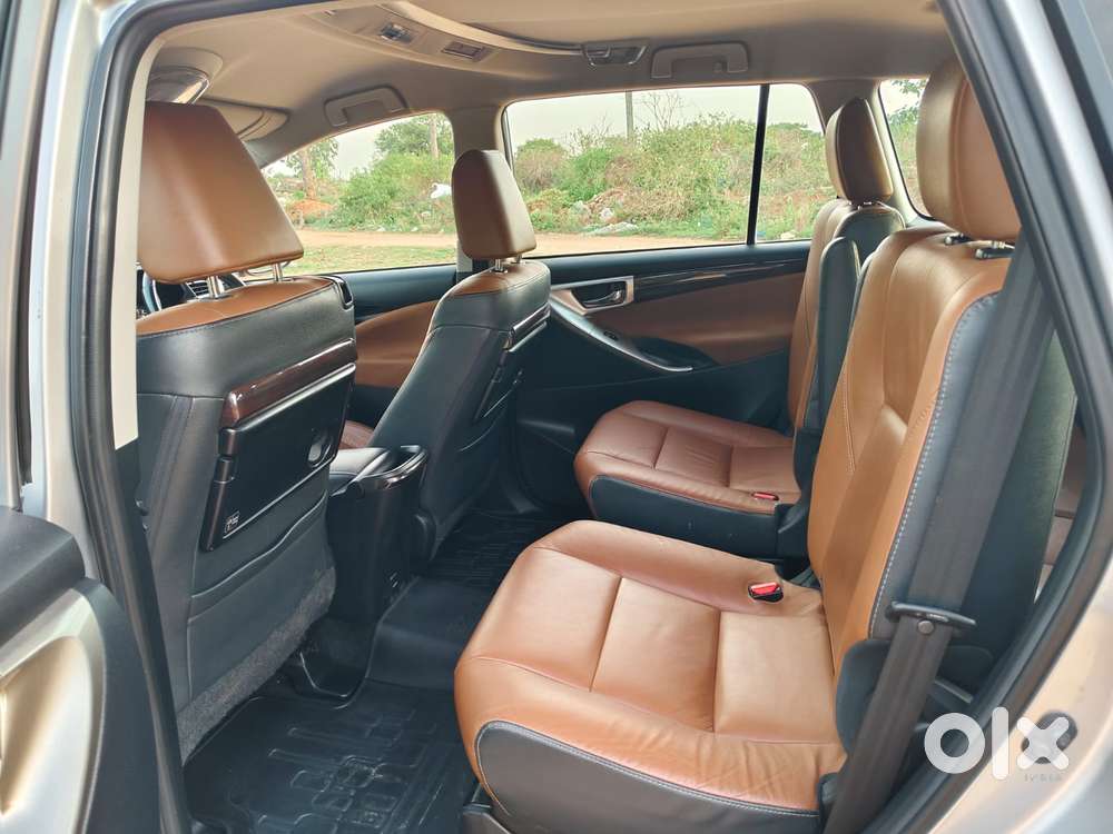 Toyota Innova Crysta 2.7 Zx At, 2018, Petrol