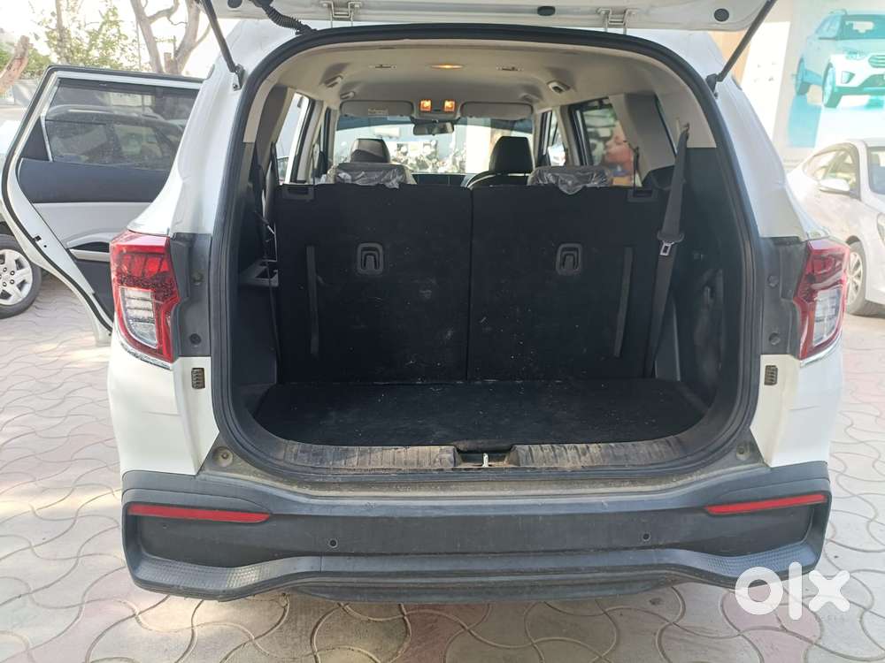 Kia Carens G 1.5 6mt Premium (o) 7-seater, 2024, Diesel
