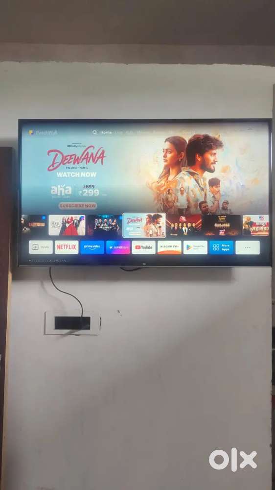 LED TV MI 43 inch good condition koi problem nahin Hai bilkul good con