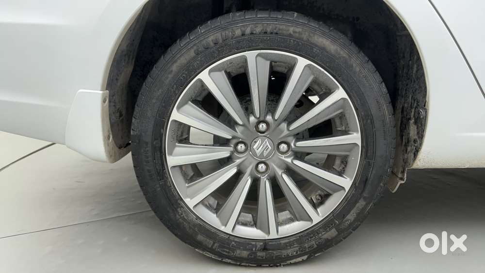 Maruti Suzuki Ciaz Alpha 1.5 At, 2021, Petrol