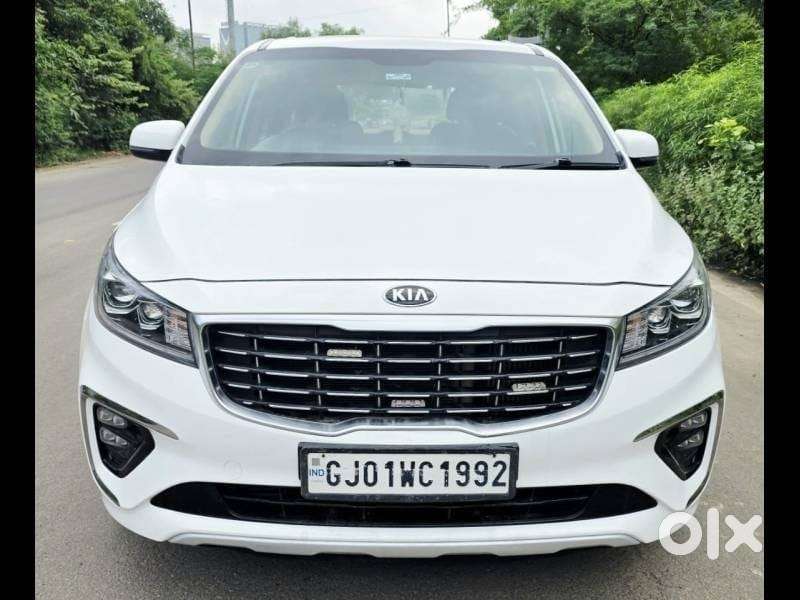Kia Carnival Prestige, 2021, Diesel