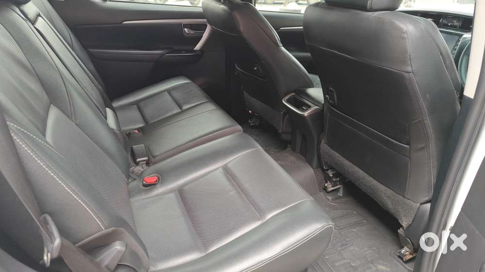 Toyota Fortuner 4x4 At, 2023, Diesel
