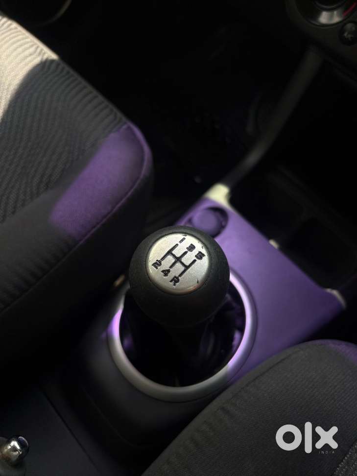 Maruti Suzuki Swift 1.3 Vxi, 2010, Petrol