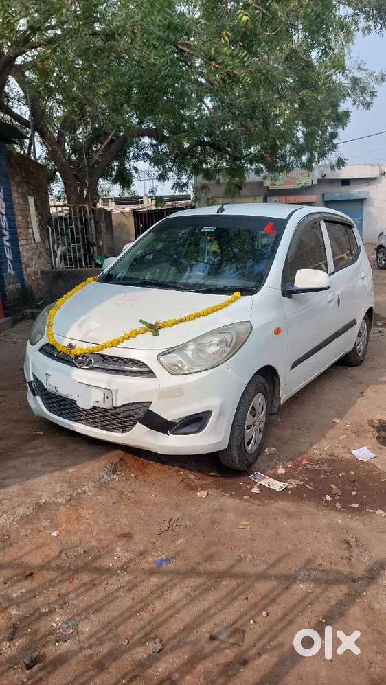 Hyundai I10 2011 Cng & Hybrids Well Maintained