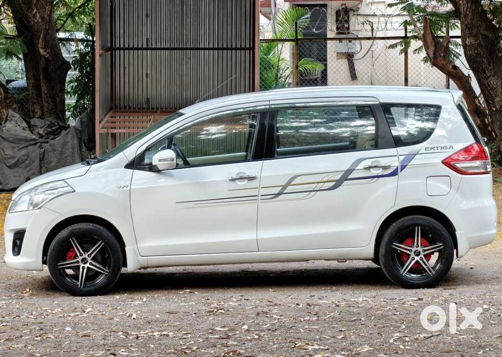 Maruti Suzuki Ertiga 2012-2015 Zxi, 2013, Cng & Hybrids