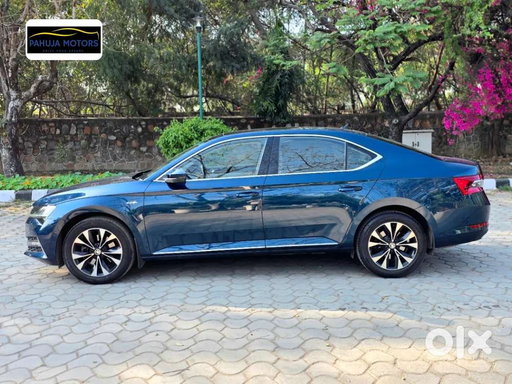 Skoda Superb 2.0 L&k Tsi At, 2022, Petrol