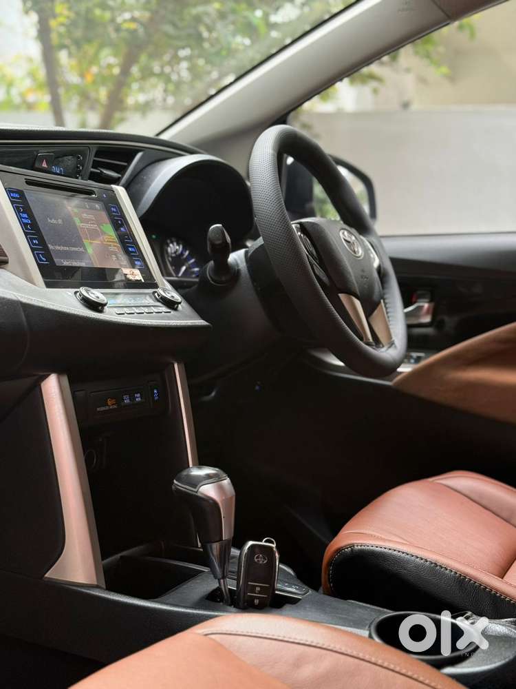 Toyota Innova Crysta 2.8 Z, 2017, Diesel