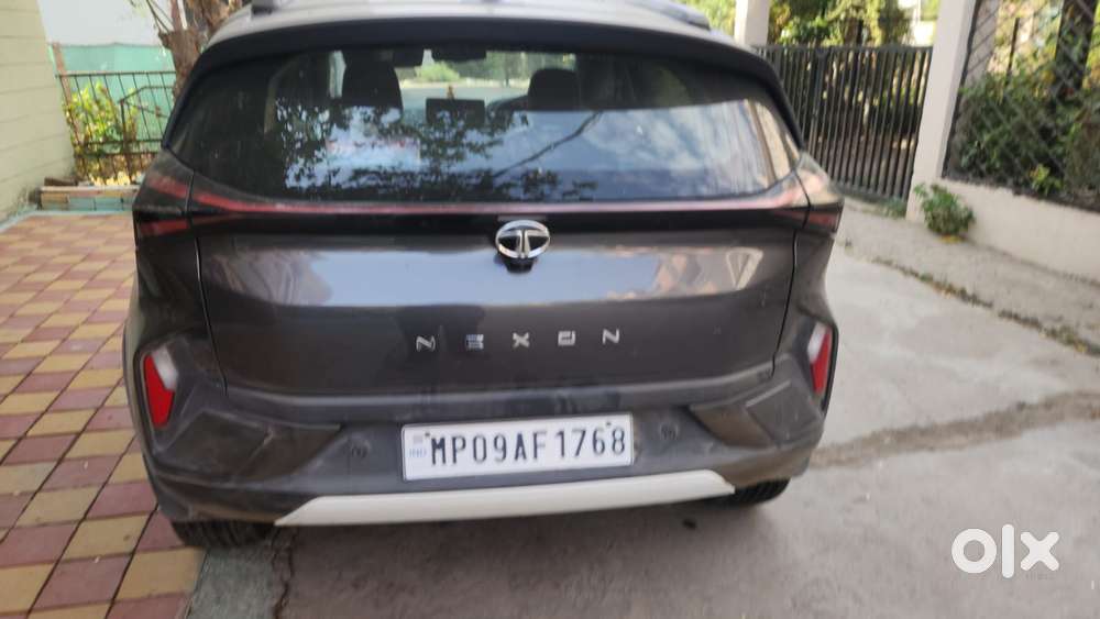 Tata Nexon, 2024, Petrol