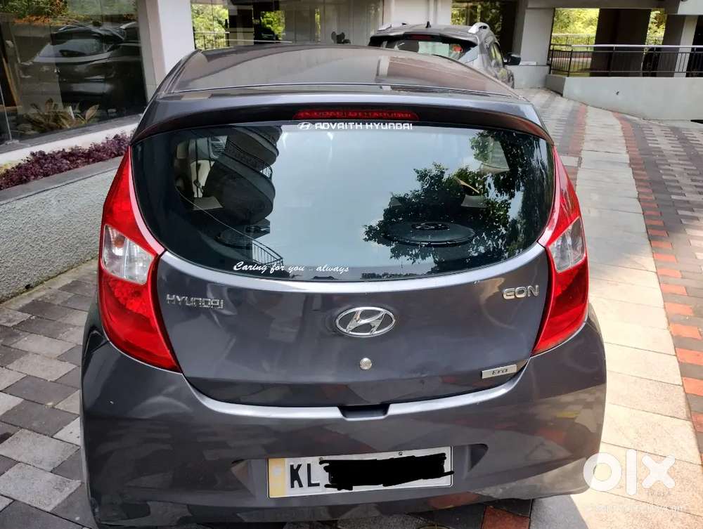 Hyundai Eon Era+2016 New Tyres Accident Free Company Service 53000 Km