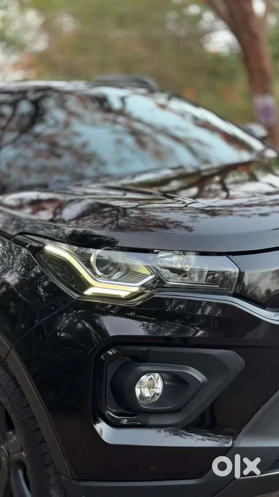 Tata Nexon 1.2 Revotron Xz Plus Hs Dark Edition, 2023, Petrol