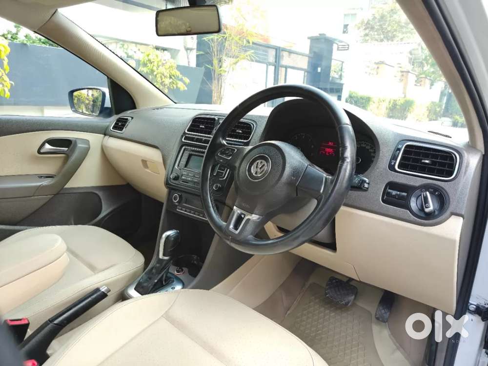 Volkswagen Vento Petrol Highline At, 2014, Petrol