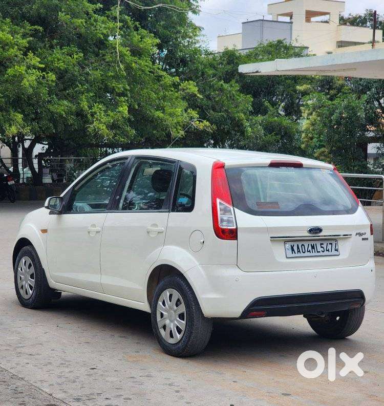 Ford Figo Diesel Titanium, 2012, Diesel