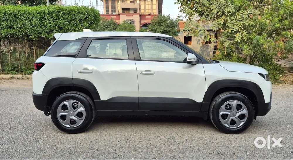 Maruti Suzuki Brezza 2023  
 Vxi Cng  44500 Km  Single Owner