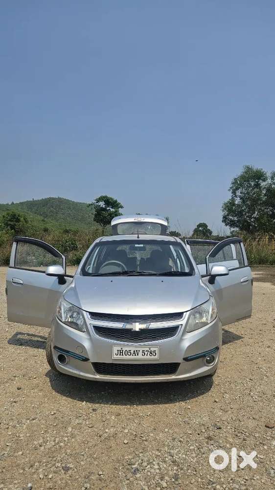 Chevrolet Sail U-va 2013 Petrol Well Maintained