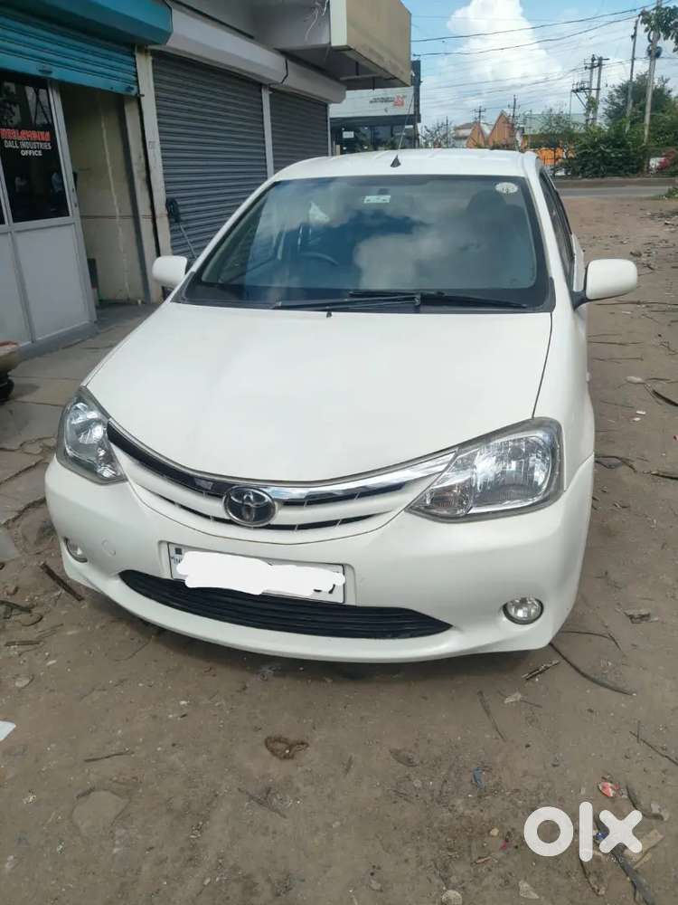 2nd Owner Toyota Etios 2011
