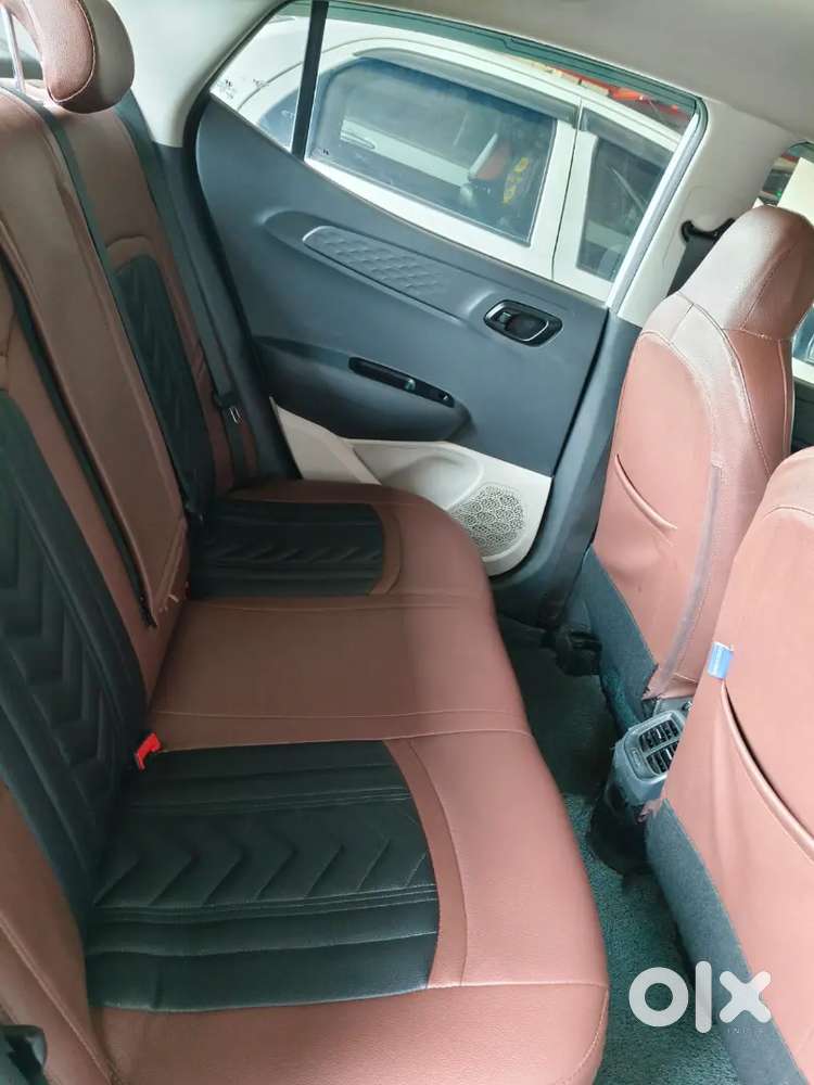 Hyundai Aura 2024 Aug Modal