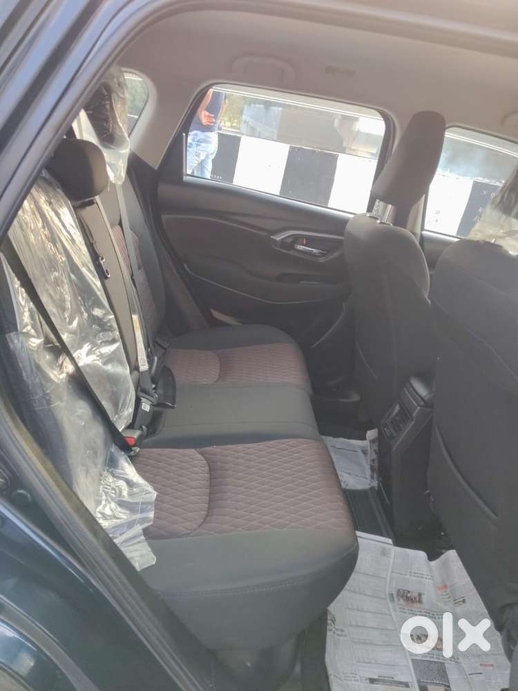 Maruti Suzuki Grand Vitara 1.5 Delta Smart Hybrid, 2023, Petrol