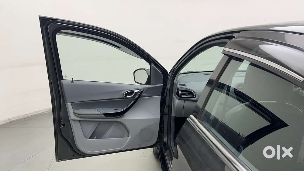 Tata Tigor 1.2 Revotron Xz Plus, 2021, Petrol