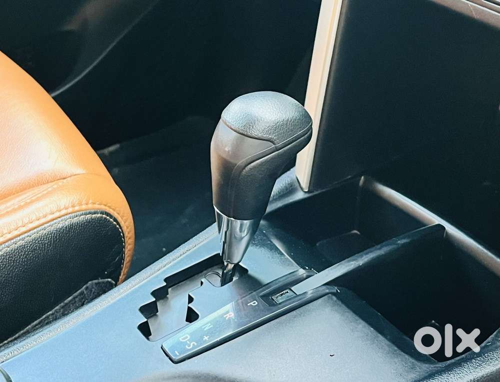 Toyota Innova Crysta 2.7 Gx At, 2019, Petrol