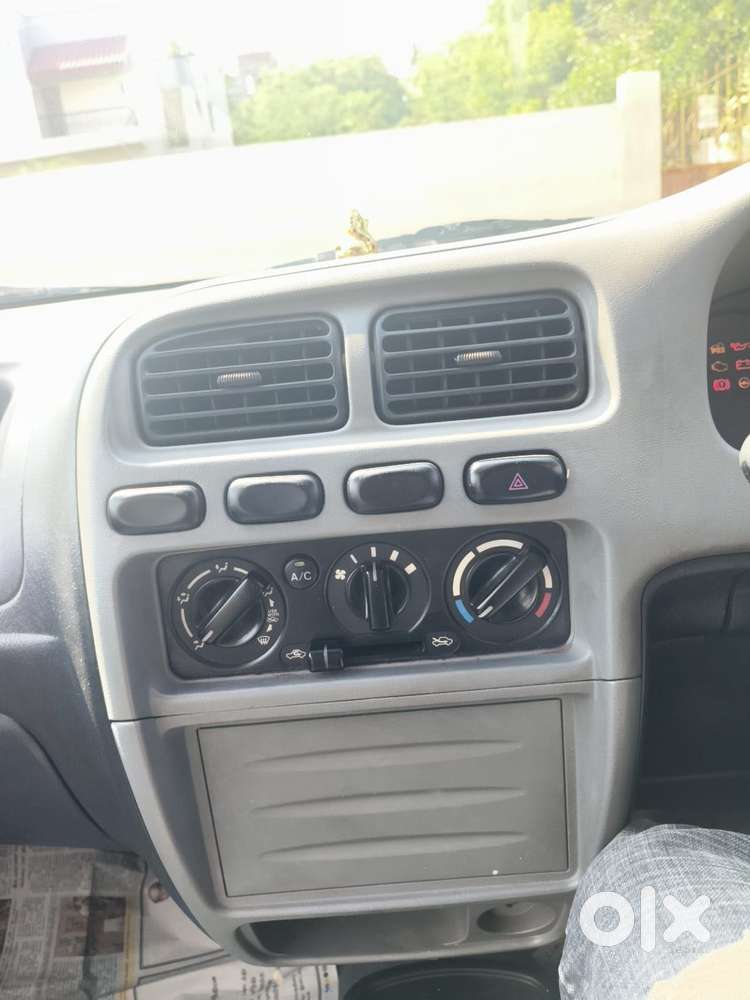 Maruti Suzuki Alto 2005-2010 Std, 2011, Petrol