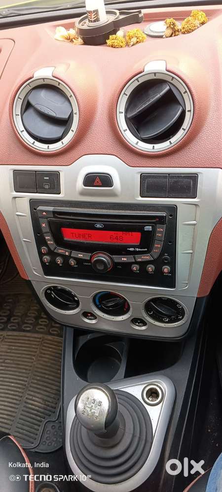Ford Figo 2010-2012 Petrol Zxi, 2010, Petrol