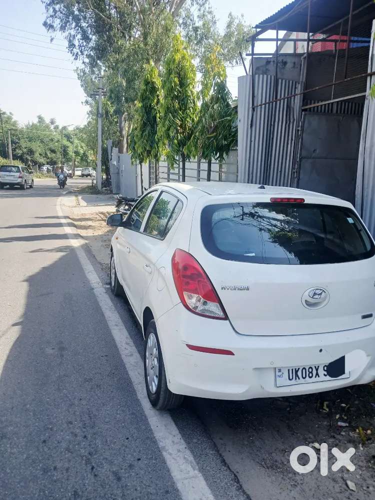 Hyundai I20 2012 Petrol 65000 Km Driven