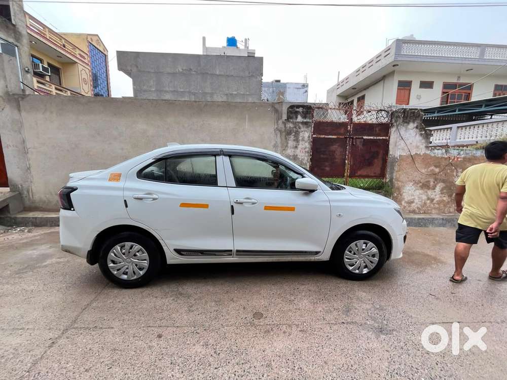 Maruti Dzire Tour 2015