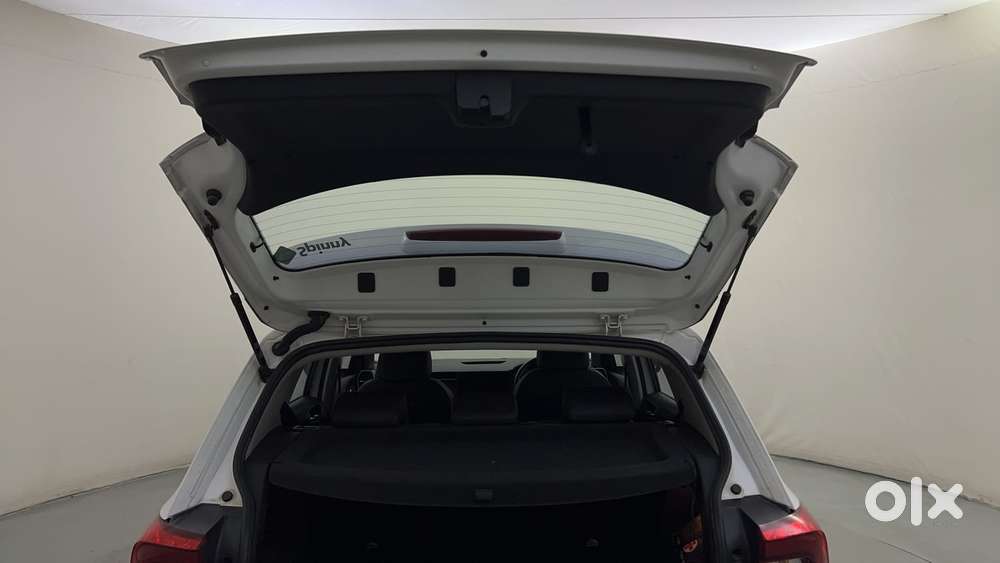 Skoda Kushaq 1.5 Tsi Style, 2022, Petrol