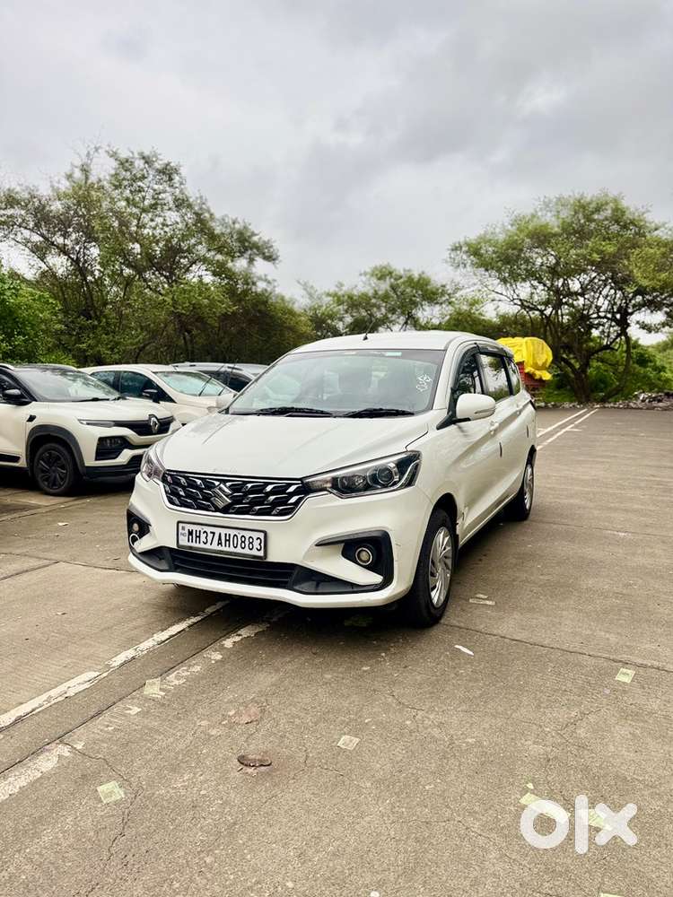 Maruti Suzuki Ertiga 2024 Petrol Well Maintained