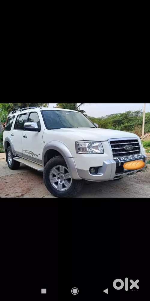 Ford Endeavour Showroom Mainted Vehicle Good Condition Very Less Drive