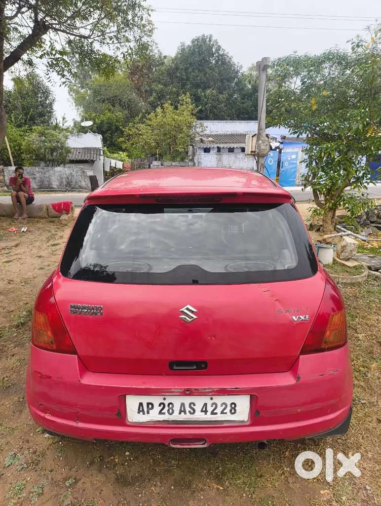 Maruti Suzuki Swift 2006 Petrol 170000 Km Driven