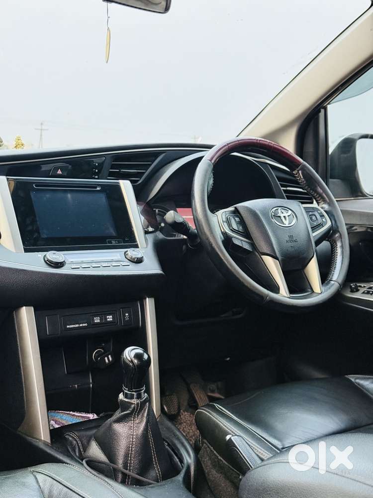 Toyota Innova Crysta 2.4 Z 7 Str, 2016, Diesel